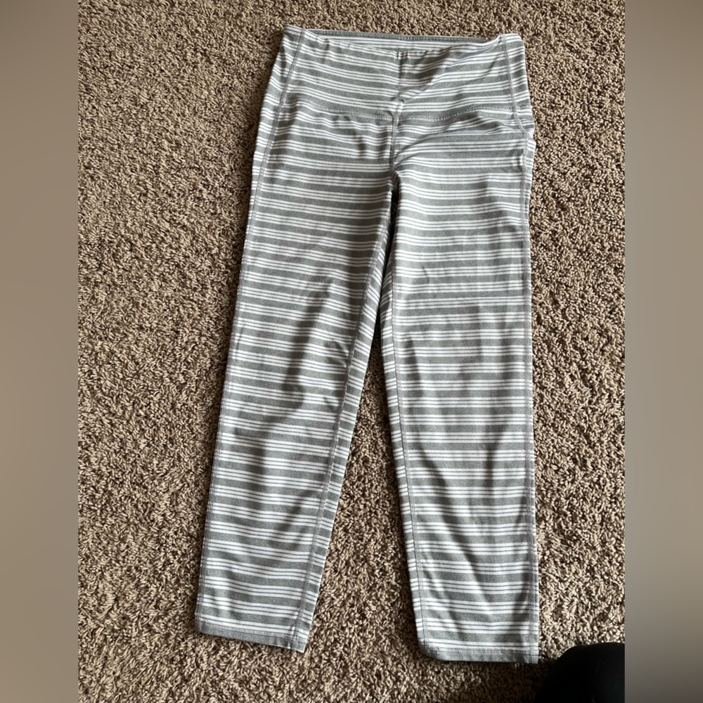 Athleta Leggings Chaturanga Tights Crop